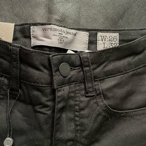 Vero Moda bootcut jeans (size W:26,L:32) black